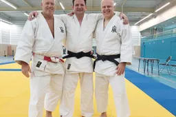 mark de vries zwarte band 9-11-25