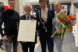 Uitreiking predicaat Hofleverancier aan Witgoedspecialist Van Rooij