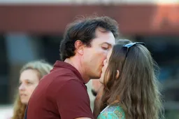 surprising_media-couple-6575727_1920