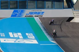 Superbike a Jerez, la diretta Sky Sport MotoGP e gli orari TV8