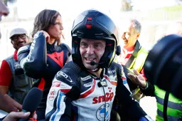 Emiliano Malagoli e Annalisa Minetti in sella per la solidarietà