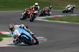 Moto: uno sport che conquista il mondo...dalla realtà al web