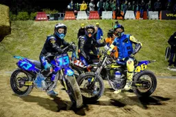 Luca Marini e Valentino Rossi "gli americani": oggi la 100 Km "a coppie"