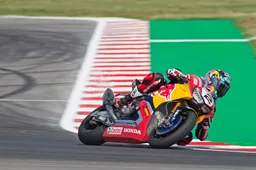 Superbike Misano: Leon Camier e Honda, un altro week end da dimenticare