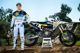 MXGP: Fratture multiple per Pauls Jonass, la sua ripartenza si allontana