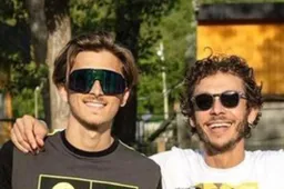 Valentino Rossi-Luca Marini: download del passaggio di consegne
