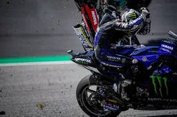 MotoGP, Viñales: "Siamo stati fortunati, ma la curva 3 è pericolosa"