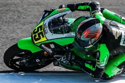 CEV Moto2 Valencia, Gara 1: Vince Zaccone, Yari Montella è Campione!