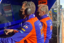 MotoGP, Poncharal: "Abbiamo tenuto a bada Valentino Rossi e il fratello"