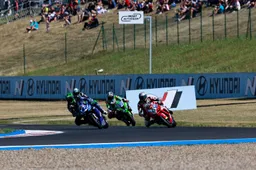 Mondiale Supersport, il futuro di Manzi ancora un mistero