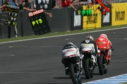 125cc: nessun passaggio a 4 tempi e titolazione "europea"