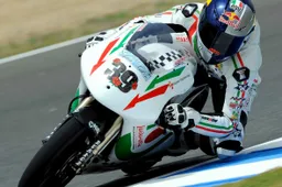 125cc: Lambretta conquista il primo storico punto mondiale