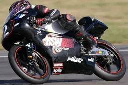 125cc: le wild card di Phillip Island, una ragazza al via
