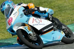 125cc: conclusi i primi test del WTR Ten10 Racing