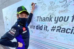 MotoGP, Hofmann: "Valentino Rossi al di sopra dei risultati"