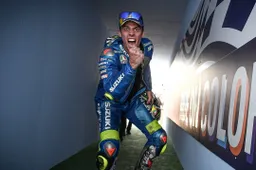MotoGP, Joan Mir e la magia del sorpasso su Valentino Rossi