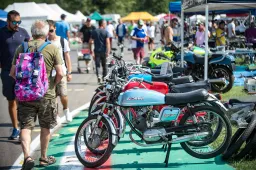 All'Autodromo di Imola la Mostra Scambio di auto e moto d'epoca
