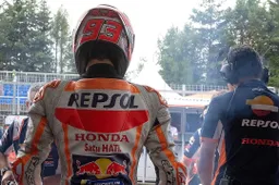 MotoGP, Marc Marquez risponde al dott. Claudio Costa
