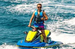 MotoGP, Jorge Lorenzo ci ricasca: polemica con un 'hater'