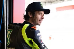 MotoGP, Valentino Rossi: come si festeggia la festa del papà...