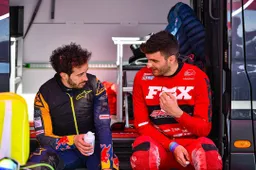 MotoGP, Andrea Dovizioso dopo l'incidente: "Giornata tosta!"