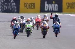 MotoGP, la storia: esultanze anticipate che sono costate la vittoria