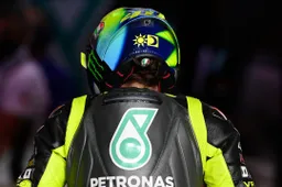 MotoGP, mercato piloti: Valentino Rossi perno centrale, Aprilia su Dovizioso