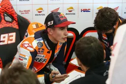 MotoGP Test Valencia Alle 13.00 Marquez al comando, cade Rossi