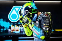 MotoGP, Valentino Rossi: "Marc Marquez? Sapete cosa ne penso"