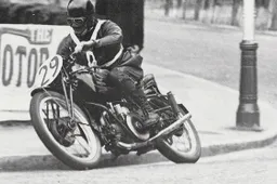 Tourist Trophy - 6 giorni  1937 La leggenda di Omobono Tenni