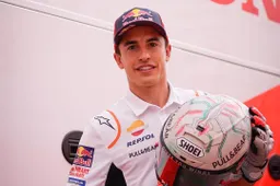 MotoGP, Marc Marquez: "C'è un fluido denso nella spalla"