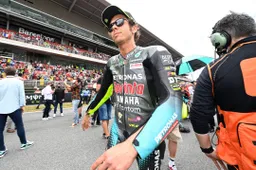 MotoGP, Valentino Rossi perde l'ultimo treno: Petronas guarda al mercato
