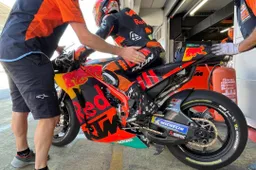 MotoGP: KTM, in pista anche il prototipo 2022 nei test in Catalunya