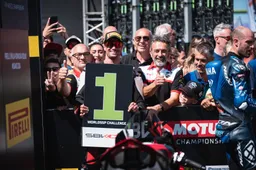 Renzi Corse, il nuovo che avanza nel Mondiale Supersport