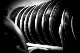 MotoGP, Sachsenring: Michelin punta sulle gomme asimmetriche