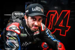 Andrea Dovizioso, tifosi dispiaciuti per il ritiro "Meritava il titolo MotoGP"