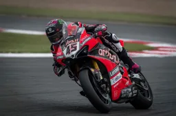 Superbike, Scott Redding suona l'allarme: "Accadono cose inspiegabili"