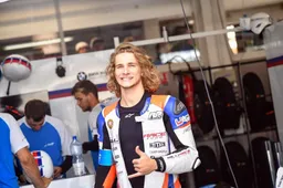 Superbike: Guandalini, fuori Ondrej Jezek, dentro Karel Hanika