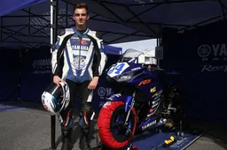 Supersport 300 2018: Joep Overbeeke si unisce al progetto bLU cRU