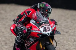 Superbike, Scott Redding: "Stesso setting, ma mi sento confuso"