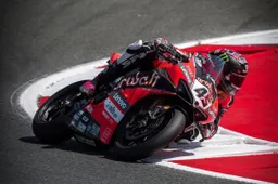 LIVE Superbike Navarra: Razgatlioglu vince, Redding beffa Rea