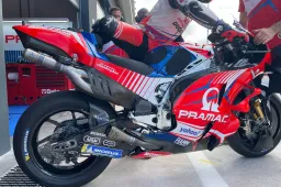 MotoGP Test, Ducati: nuovi telai e Aero-pack, rinviato il motore 2022
