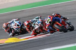 Superbike, Loris Baz-Alvaro Bautista: parole al veleno dopo Portimao