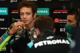 MotoGP, Lucchinelli: caro Valentino Rossi non sono un leccac...