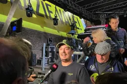 Tavullia osanna Valentino Rossi: Marc Marquez è l''Innominato'