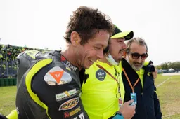 MotoGP, Valentino Rossi: due opzioni per il futuro con le auto