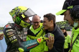 MotoGP, Flymeto firma per Valentino Rossi: accordo col team VR46