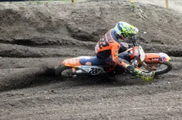 MXGP, Tony Cairoli si arrende a Tim Gajser: obiettivo 2° posto