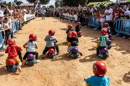 Dal ciuccio alle moto: i baby piloti made in Spagna