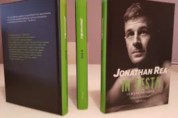 Jonathan Rea, il libro: già in consegna le prime copie